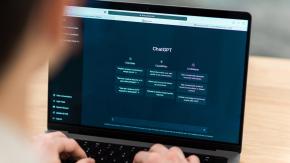 Acusan a joven de planificar al menos dos asesinatos con ChatGPT 