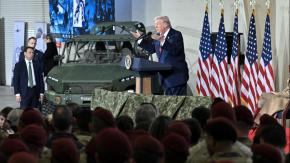 Trump se jacta del arma "desorientadora" usada en Caracas: "El equipo ruso no funcionó. El equipo chino no funcionó"