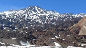 Reportan enjambre sísmico en volcán Tupungatito: se registraron más de 100 sismos
