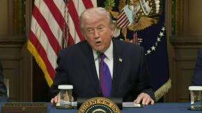 Trump califica la guerra con Irán con un 15 sobre 10