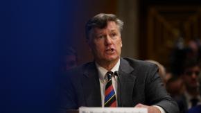 Quién es Christopher Landau, el representante de EE.UU que asistirá al cambio de mando y su vínculo con Chile