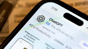 Desinstalaciones aumentaron un 295%: ¿Por qué usuarios le dan la espalda a ChatGPT tras su acuerdo con el Pentágono?