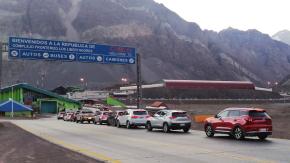  Contraloría advierte deficiencias en Paso Los Libertadores: vehículos provenientes de Argentina pueden evadir controles