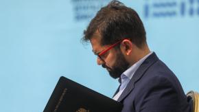 Gobierno de expresidente Boric autorizó a TVN a recibir préstamo por más de $7.000 millones: garantía del acuerdo es la República de Chile