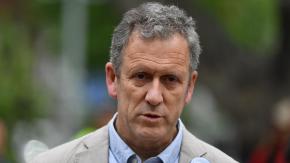 Ministro Muñoz asegura que no informó a De Grange sobre proyecto de cable chino: "Me parecía confidencial"