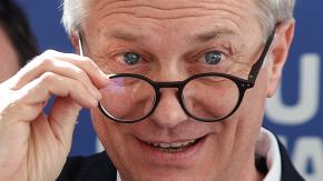 Data Influye: 44% estima que “gobierno de emergencia” de Kast se trata de una exageración