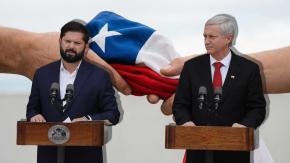 Cadem: Aprobación de Boric sube a 37% y 57% cree que a Chile le irá bien con Kast