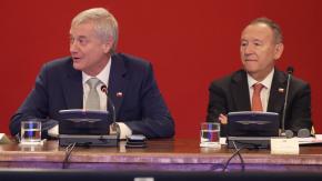 Migración irregular y S.A. en el fútbol: Revisa todos los proyectos a los que el Gobierno de Kast les puso urgencia