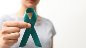 Más de 600 muertes al año en Chile: Los síntomas y cómo identificar a tiempo el cáncer de cuello uterino 