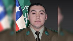 "Será siempre recordado en nuestros patios y cuarteles": General director de Carabineros otorgó rango de Suboficial Mayor a mártir Javier Figueroa