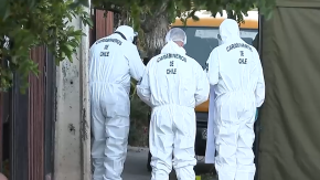 Mujer es encontrada muerta en plena calle en Paine: Investigan femicidio de su expareja