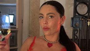 “Estoy súper inflamada”: Así quedó el rostro de Daniela Aránguiz tras sufrir picadura de abeja en el sur del país