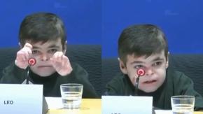"Por favor, sueño con poder vivir sin tanto dolor": niño con piel de mariposa hace desgarradora súplica ante el parlamento europeo