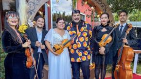 "Un verdadero saiyajin": Otakin se casó por la iglesia y sorprendió con traje inspirado en Dragon Ball
