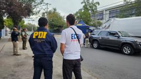 Maniatado y dejado frente a casa de alcaldesa: Qué se sabe del hallazgo de cadáver en Quinta Normal