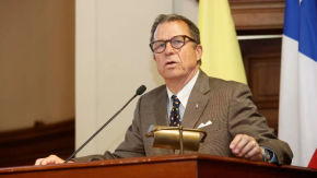 Sebastián Edwards: “El episodio del cable chino sepultó la candidatura de Michelle Bachelet a la ONU”