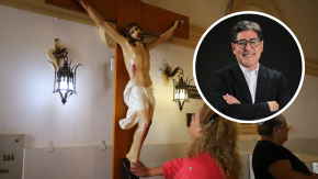 Diputado Pinilla (DC) propone declarar el viernes santo como feriado irrenunciable y "permanente"