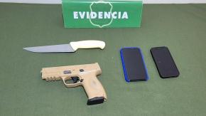 Tres adolescentes detenidos por asaltos con arma en La Reina: atacaron a dos mujeres