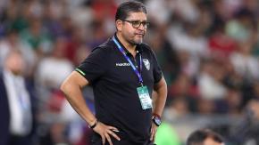 La desolación del técnico de Bolivia tras caer ante e Irak y quedar fuera del Mundial