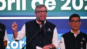 Autoridad electoral de Perú extiende comicios hasta el lunes, después que 63.300 personas no pudieron votar