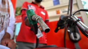 Aerolíneas de bajo costo son las primeras en cancelar vuelos por precios del combustible