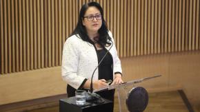 "Mezcla tendenciosamente": La respuesta de la Contraloría a denuncia sobre viáticos y licencias médicas de sus funcionarios