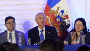 VIDEO | “Le falta más carácter”: la incómoda crítica que recibió la ministra Steinert durante acto junto a Kast