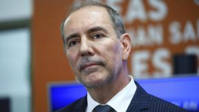 Senadores de oposición exigen al gobierno congelamiento "real" de tarifas de transporte en regiones y acusan "inoperancia"