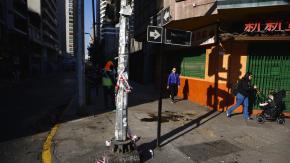 "La niña estuvo mucho rato tirada, solita": Testigo de choque provocado por carabinero reclama tardía asistencia