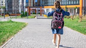 “Dios te bendiga siempre”: La imagen que compartió padre de niña que murió tras tropezarse en Argentina