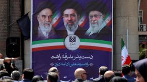 Irán sostiene que el rescate del aviador de EEUU encubrió un robo de uranio: "Una operación de engaño"