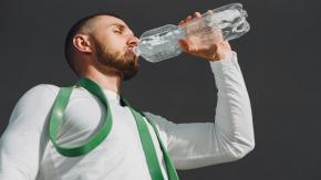 Limpiar bien este objeto podría evitarte problemas gastrointestinales