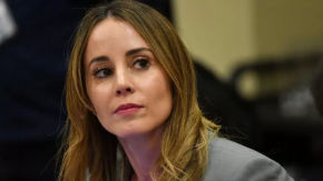 Ministra Mara Sedini: “Menos mal que tengo cuero de chancho”