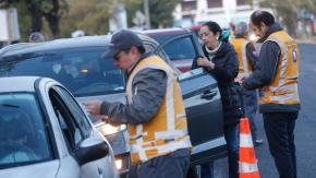 Comienza la restricción vehicular en Santiago: revisa el calendario y los dígitos que no pueden circular 