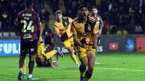 Coquimbo se lo da vuelta a Universitario y alcanza la cima del grupo en la Libertadores