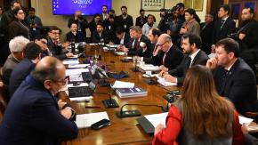 Proyecto de Ley de Reconstrucción: Oposición rechaza emplazamiento del gobierno