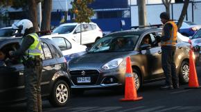 Restricción vehicular 2026: TODAS las patentes que NO pueden circular este martes 12 de mayo