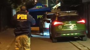 Mujer se encuentra prófuga tras haber acuchillado a su pareja en Colina: víctima murió