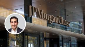 Exempleado acusa abuso sexual en JPMorgan: banco le habría ofrecido US$1 millón para evitar la denuncia