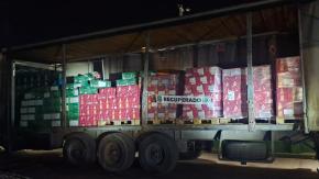 Detiene a dos sujetos por robo a camión de licores: Botín estaba avaluado en $300 millones