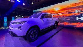 Toyota presenta en Chile la nueva Hilux BEV: La versión 100% eléctrica