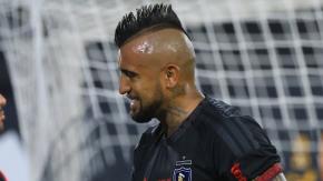 Nuevo autogol de Arturo Vidal marca inicio del Clásico UC - Colo-Colo