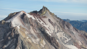 Senapred declara perímetro de seguridad por actividad del Volcán Nevado de Longaví