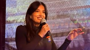 "No te reconocí": Yamila Reyna deslumbró con nuevo look en importante evento