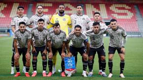 "El único que...": Hinchas de La Roja divididos por actuación de Nils Reichmuth en su debut como titular ante RD Congo