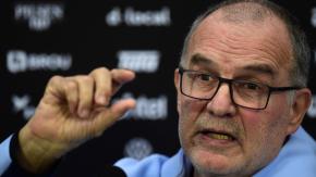 Marcelo Bielsa deja a referente de Uruguay sin Mundial: DT asegura que jugador "no le debe disculpas"
