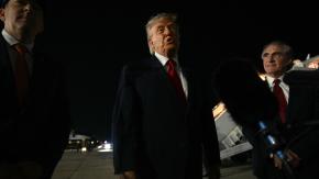 Trump dice que Irán "ha tardado demasiado en negociar" y deberá "pagar el precio"