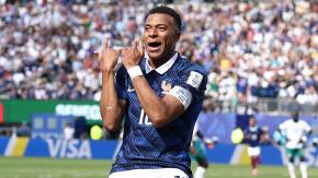 Metió doblete ante Senegal: ¿Cuántos goles le faltan a Mbappé para ser el máximo goleador de los Mundiales?
