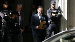 Condenan a 24 años de cárcel por corrupción a exministro español José Luis Ábalos, cercano a Pedro Sánchez