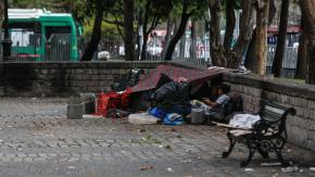 "Más mujeres" y "más jóvenes": Cómo ha cambiado el perfil de las personas que viven en situación de calle